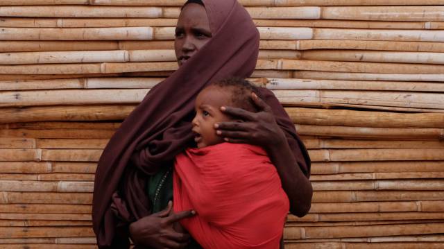 Teshome: el hombre etíope que cose vidas Teshome: el hombre etíope que cose vidas