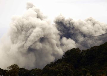La erupción del volcán Turrialba La erupción del volcán Turrialba