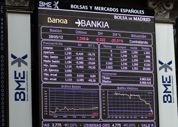 Gobierno y supervisor en la crisis de Bankia Gobierno y supervisor en la crisis de Bankia