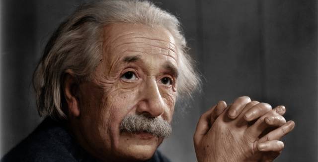 Albert Einstein Albert Einstein