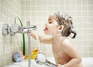 ¿Con qué frecuencia hay que bañar a los niños? ¿Con qué frecuencia hay que bañar a los niños?