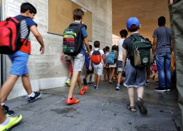 Vuelta al cole en el Colegio Publico Isabel la Catolica. Vuelta al cole en el Colegio Publico Isabel la Catolica.