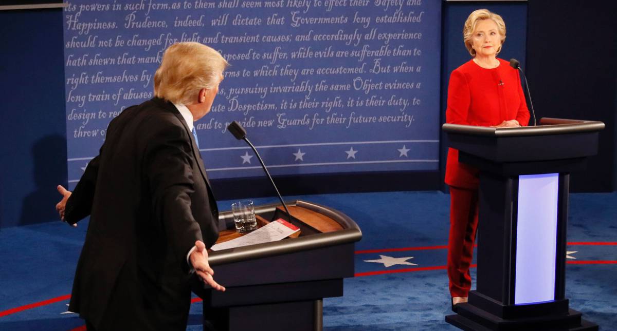 Trump y Clinton, durante el debate. Trump y Clinton, durante el debate.