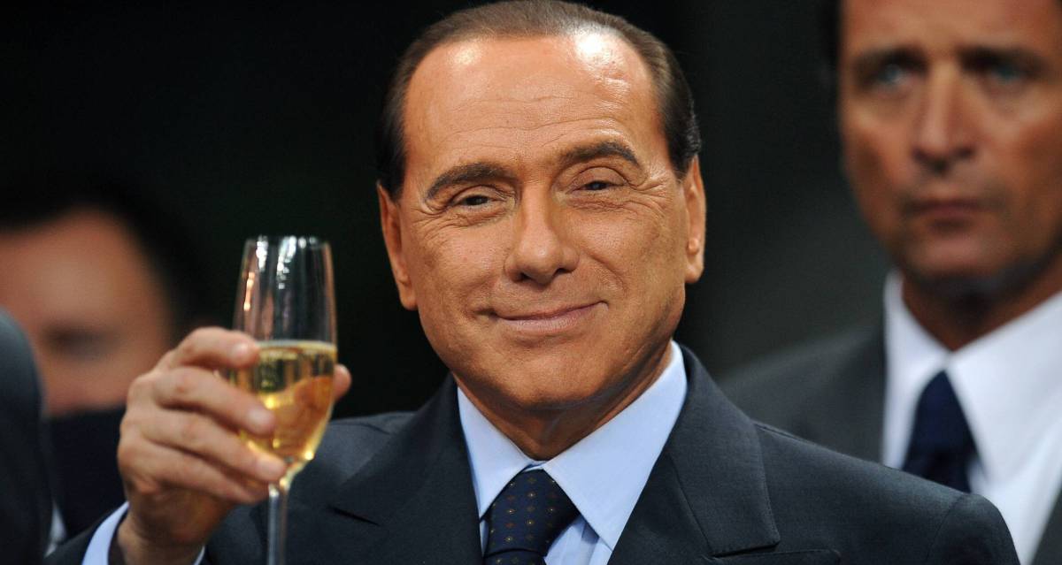 Silvio Berlusconi, en la celebración de su cumpleaños en 2015. Silvio Berlusconi, en la celebración de su cumpleaños en 2015.