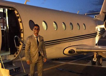 El avión de Cristiano Ronaldo se sale de pista en El Prat El avión de Cristiano Ronaldo se sale de pista en El Prat