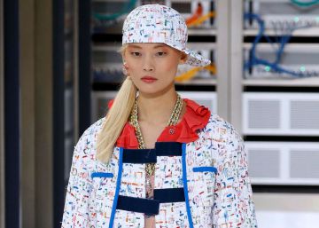 Robots y bolsos del futuro: así es la increíble era digital de Chanel Robots y bolsos del futuro: así es la increíble era digital de Chanel