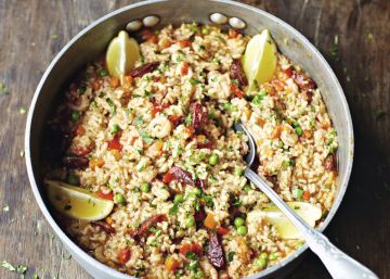 Jamie Oliver’s paella tweet sparks anger, hilarity and political analysis