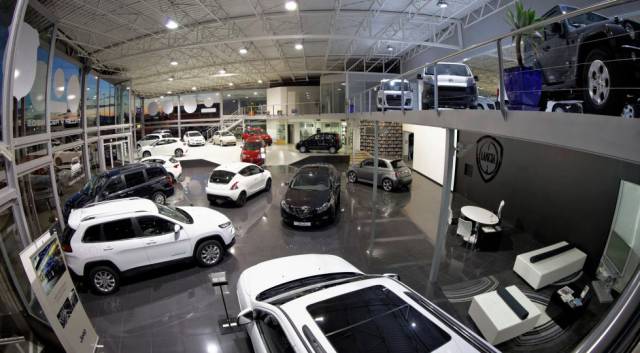 Black Friday: cómo ahorrar 8.000 euros en un coche nuevo