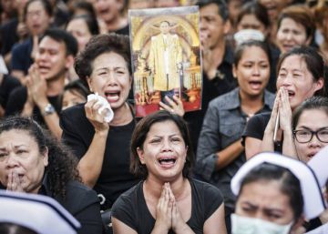 Condolencias por Bhumibol Adulyadej