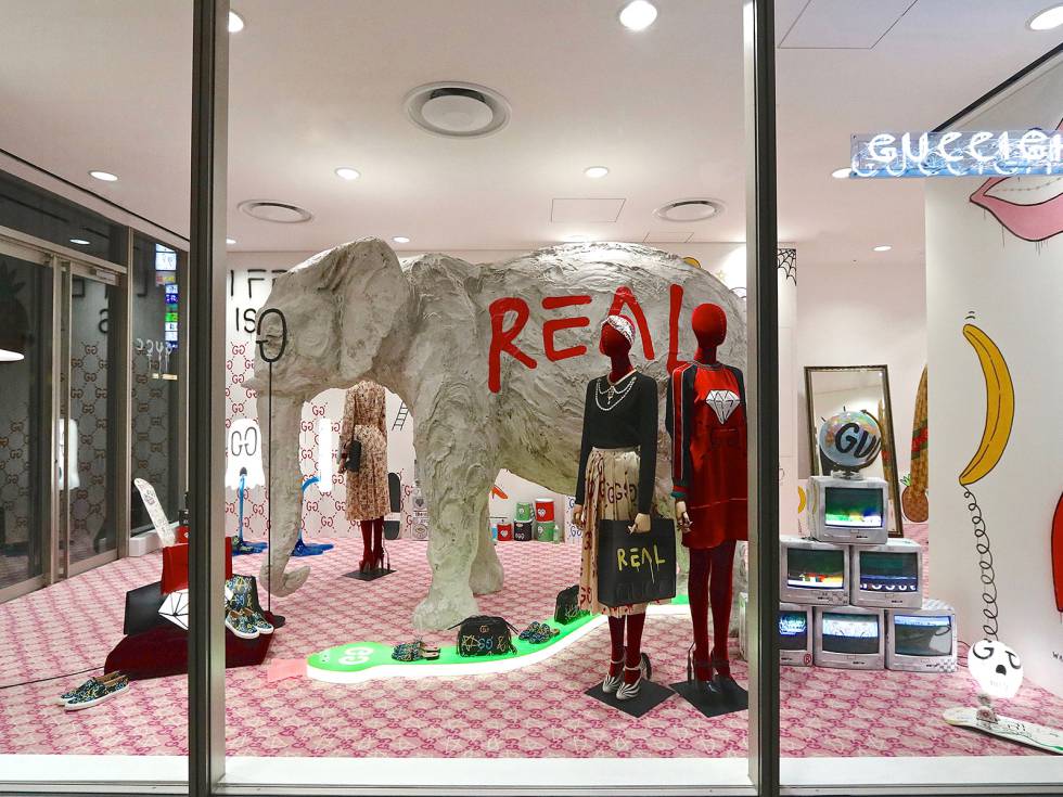 Imagen de la sala Elephant del Dover street market de ginza, Tokio. Imagen de la sala Elephant del Dover street market de ginza, Tokio.