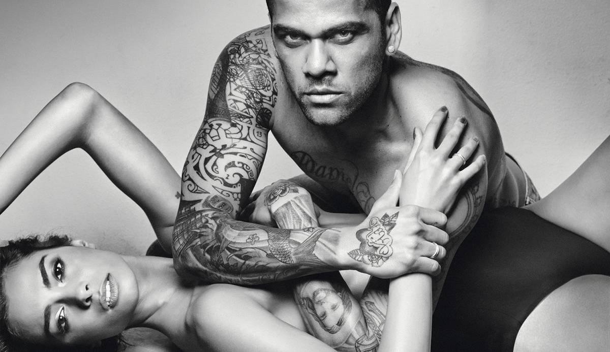 Dani Alves y su novia, la modelo Joana Sanz, como nunca los has visto Dani Alves y su novia, la modelo Joana Sanz, como nunca los has visto