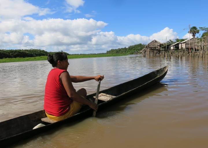 Siete etnias en peligro Siete etnias en peligro