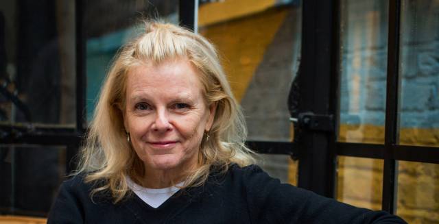 Kristine McDivitt Tompkins, en el patio del Blakes Hotel de Londres. 