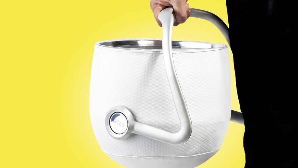 Solari: olla alimentada por energía solar de Bodin Hon, del Istituto Europeo di Design de Milán.rn