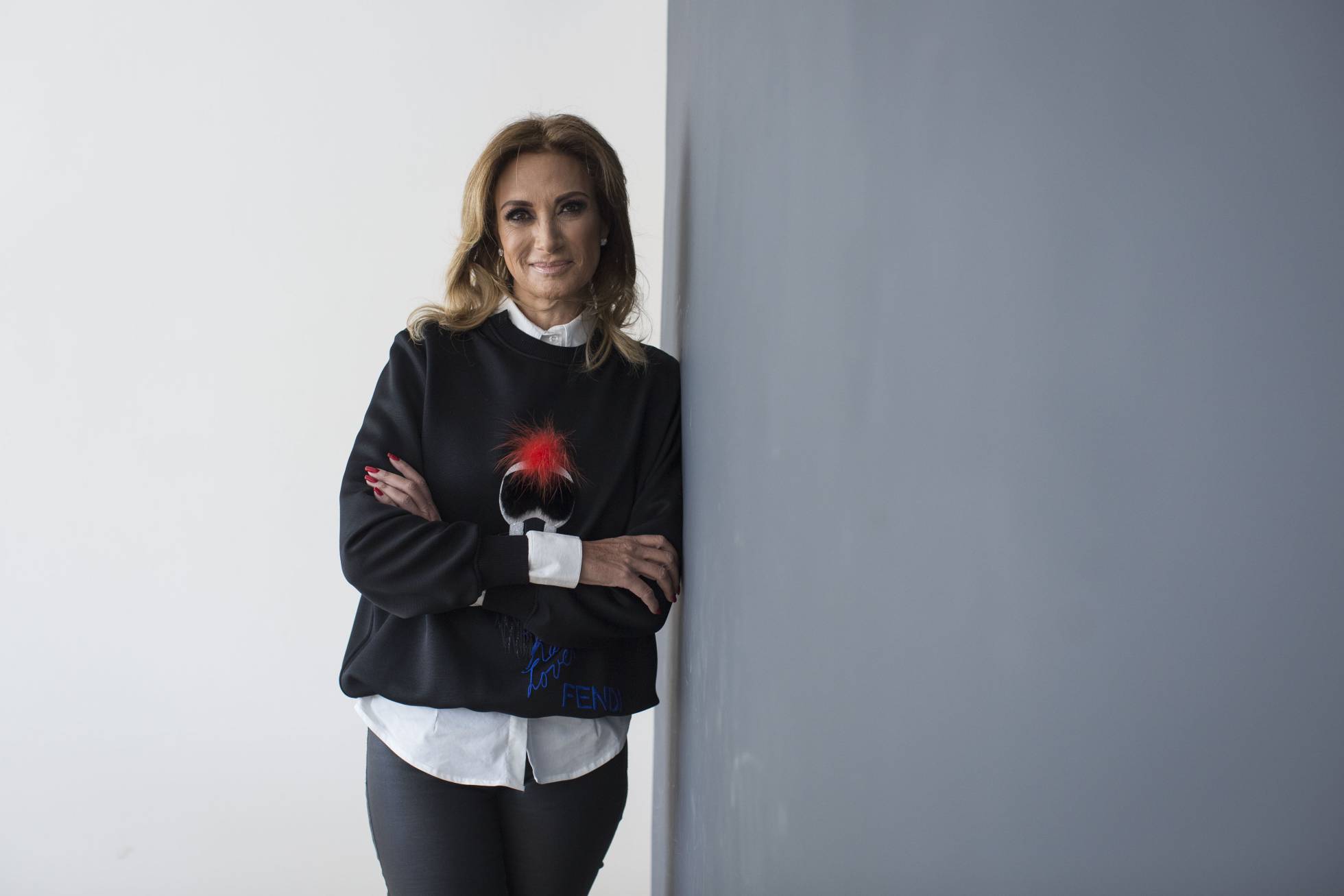 La conductora mexicana, Adela Micha. La conductora mexicana, Adela Micha.