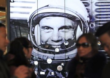 “¿Cree usted que enviar a mujeres al espacio es una buena idea?” “¿Cree usted que enviar a mujeres al espacio es una buena idea?”