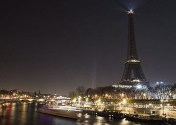 Els gihadistes que van atacar a Catalunya van anar dues vegades a la Torre Eiffel