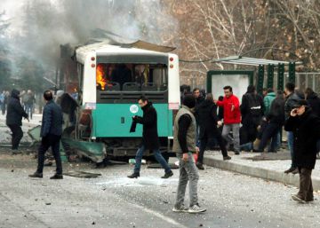 Atentado contra un autobús en Turquía
