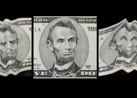 ¿Por qué jugamos a la Lotería de Navidad? Nuestros motivos no "lógicos" ¿Por qué jugamos a la Lotería de Navidad? Nuestros motivos no "lógicos"