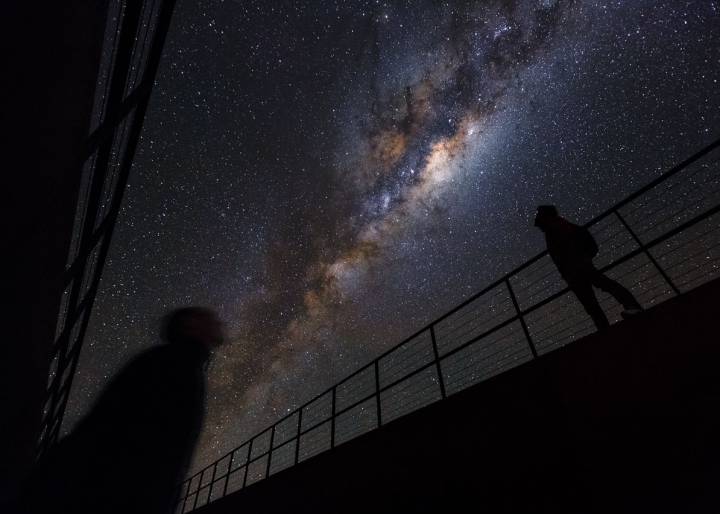 Una teoría de la gravedad que cuestiona a Einstein pasa su primera prueba experimental Una teoría de la gravedad que cuestiona a Einstein pasa su primera prueba experimental