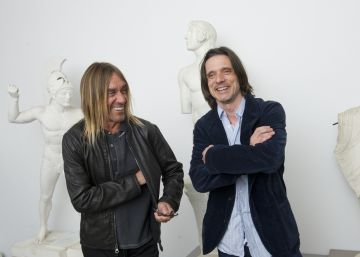¿Qué hace Iggy Pop desnudo en una muestra sobre feminismo?