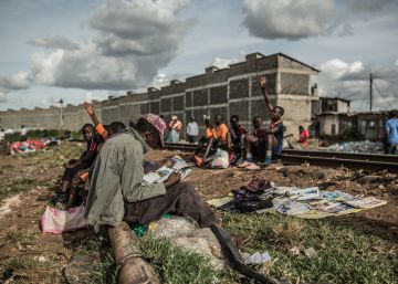 Ocho hombres poseen la misma riqueza que la mitad más pobre de la humanidad Ocho hombres poseen la misma riqueza que la mitad más pobre de la humanidad
