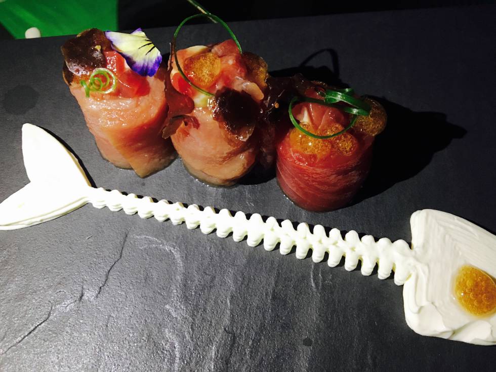 FOSIL 3D, ATÚN, SALSA PONZU Y SU ESPINA CAPEL