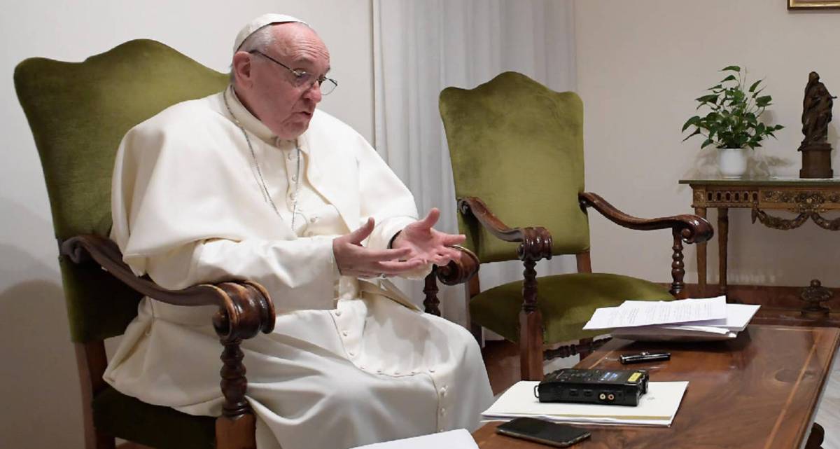 Pope Francis during the interview with EL PAÍS on Friday. Pope Francis during the interview with EL PAÍS on Friday.