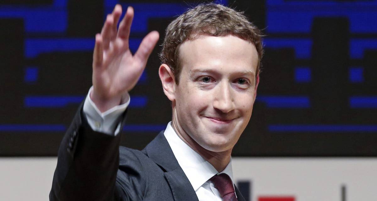 Mark Zuckerberg el 19 de noviembre de 2016 en Lima, Perú. Mark Zuckerberg el 19 de noviembre de 2016 en Lima, Perú.