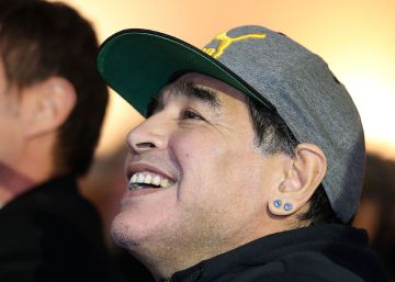 Maradona recuerda sus inicios con las drogas a los 24 años Maradona recuerda sus inicios con las drogas a los 24 años