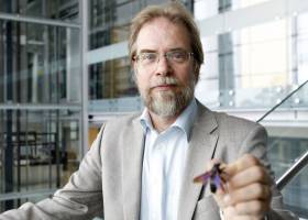 Premiados los padres del ‘cortapega’ genético Premiados los padres del ‘cortapega’ genético