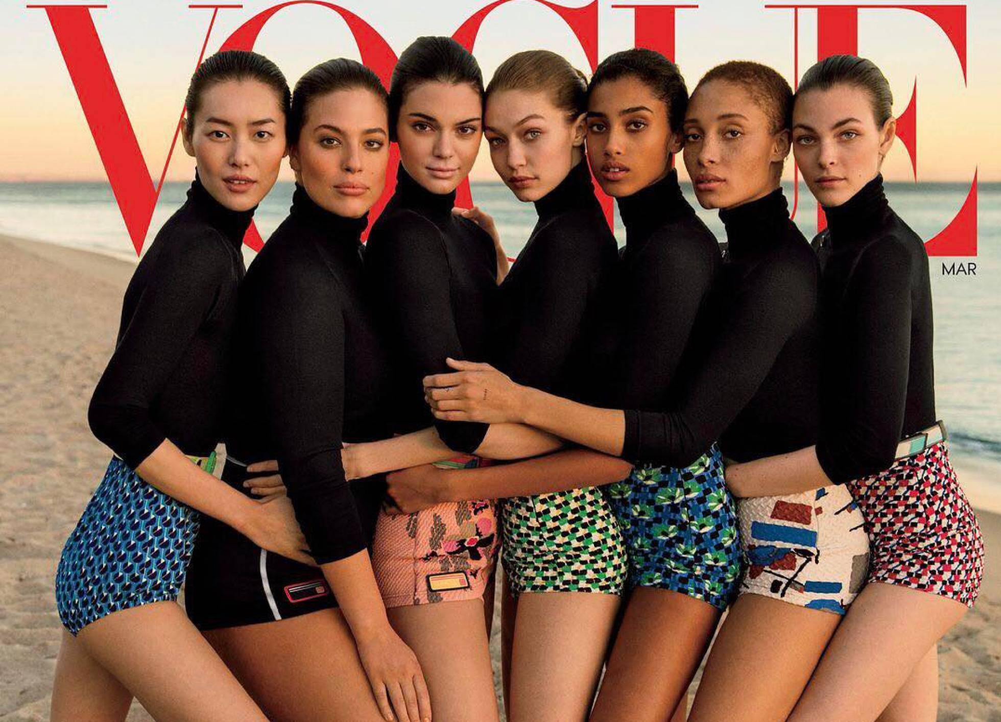 De izquierda a derecha: las modelos Liu Wen, Ashley Graham, Kendall Jenner, Gigi Hadid, Imaan Hammam, Adwoa Aboah, y Vittoria Ceretti. De izquierda a derecha: las modelos Liu Wen, Ashley Graham, Kendall Jenner, Gigi Hadid, Imaan Hammam, Adwoa Aboah, y Vittoria Ceretti.