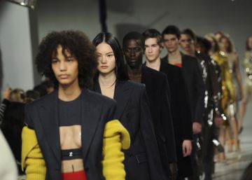 Raf Simons devuelve el alma a Calvin Klein