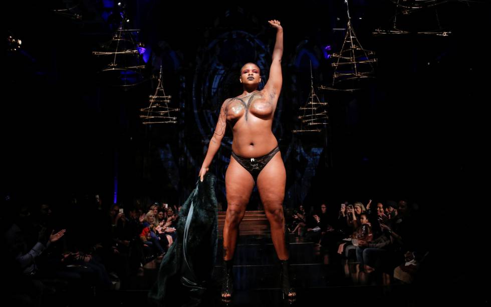 Ericka Hart, una de las modelos que ha superado un cáncer de mama y una doble mastectomía.
