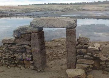 Un pueblo bajo 40 metros de agua