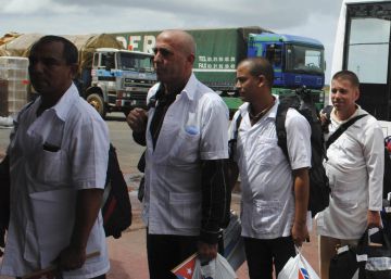 Sanitarios cubanos esclavizados