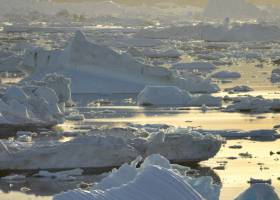 Agua del Ártico, a 94 euros la botella