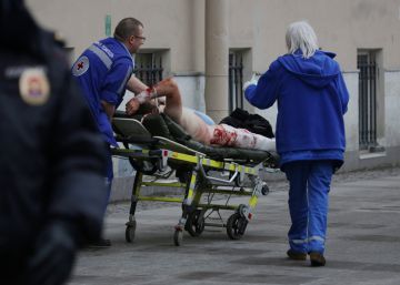 Explosão no metrô de São Petersburgo, em imagens