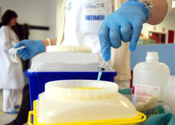 Una jeringuilla infecta con una enfermedad de cerdos a un trabajador de una planta de residuos Una jeringuilla infecta con una enfermedad de cerdos a un trabajador de una planta de residuos