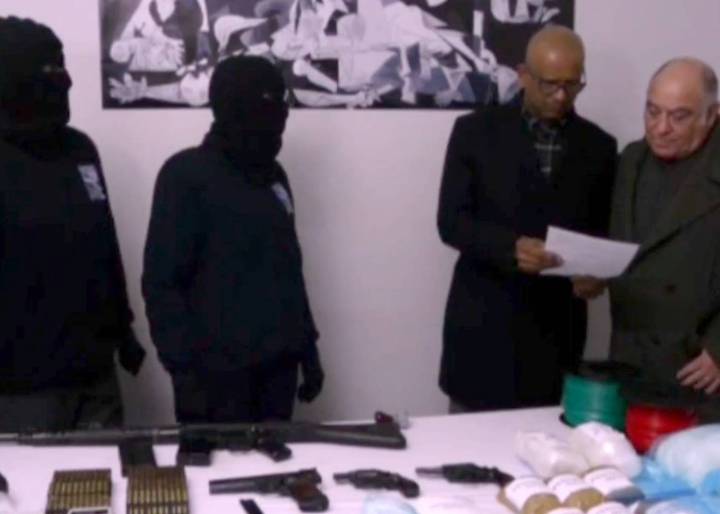 ETA announces unilateral, unconditional disarmament for April 8 ETA announces unilateral, unconditional disarmament for April 8