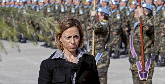 Carme Chacón, en una visita militar en Líbano.