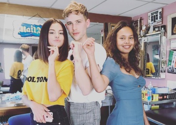 Selena Gomez y otras estrellas que recuerdan sus trabajos con tatuajes