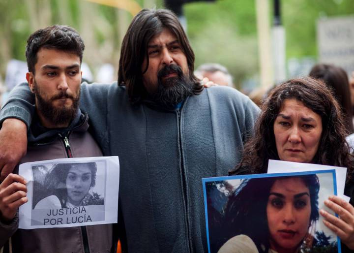 One-hour strike called in Argentina after rape and murder of Lucía Pérez One-hour strike called in Argentina after rape and murder of Lucía Pérez