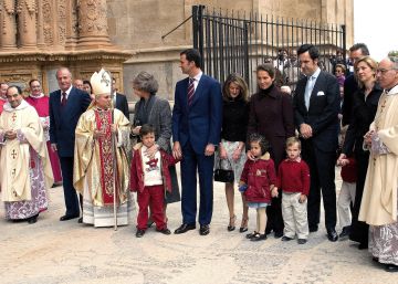 La Familia Real, 14 años de tradición con la misa de Pascua La Familia Real, 14 años de tradición con la misa de Pascua