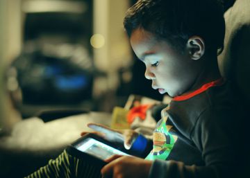 Tabletas y móviles ya estropean el sueño de los preescolares Tabletas y móviles ya estropean el sueño de los preescolares