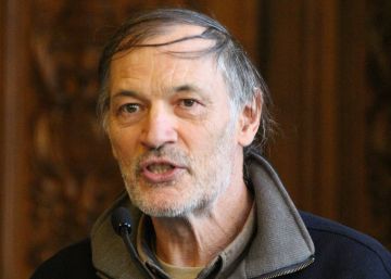 “La pérdida de referencias lleva a los adolescentes a conductas de riesgo” “La pérdida de referencias lleva a los adolescentes a conductas de riesgo”