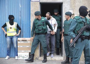 Spain arrests four terror suspects with possible links to Paris attacks