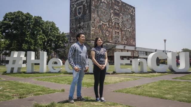 Martínez y Flores, egresados de la UNAM.