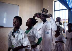 The Sey Sisters, la voz como arma