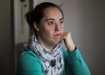 Melani Savín, auxiliar administrativo: “Quiero ser una chica más”